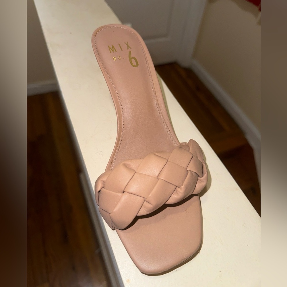 Beige Braided Heel Sandals SZ 6